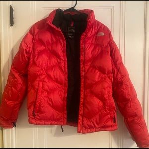 Women's Northface 550 jacket